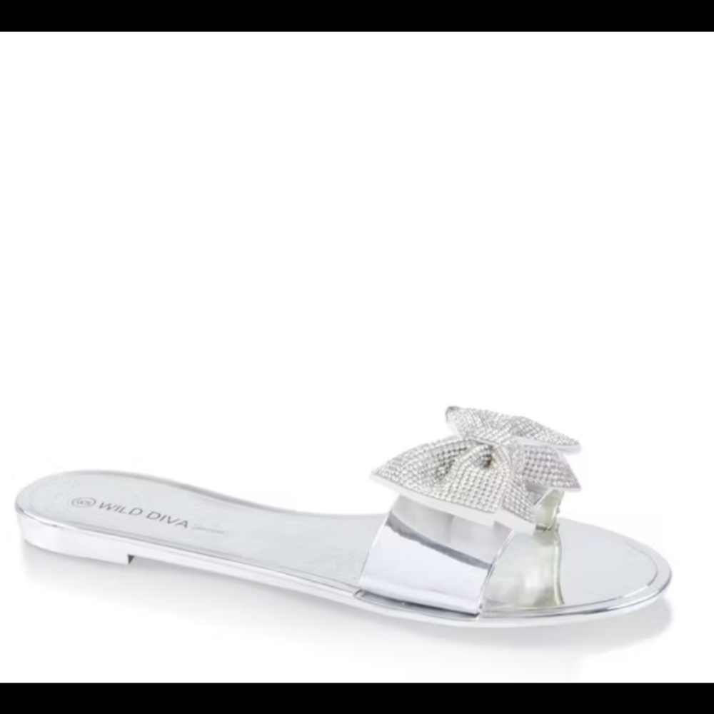 Sandals - Picture 2 of 4